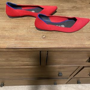 ROTHY'S THE POINT Chili Red SHOE